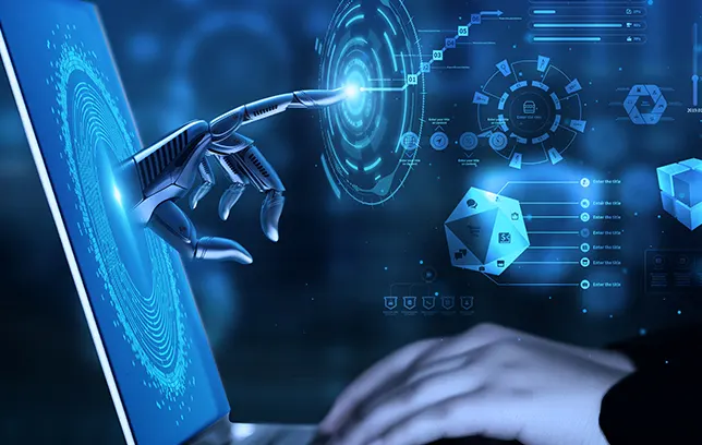 核心技术：AI × 人工深度融合